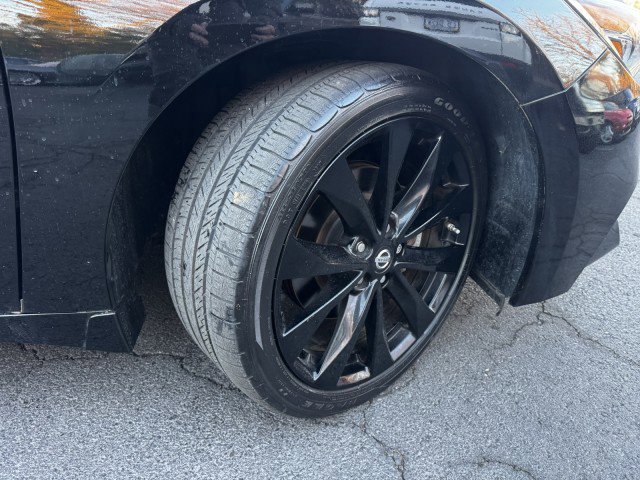 Used 2018 Nissan Maxima SR w/ Midnight Edition image 38