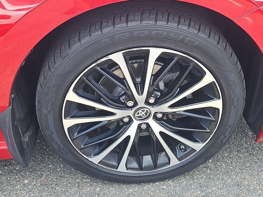 Used 2019 Toyota Camry SE FWD image 23