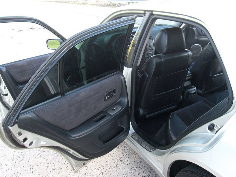 Used 2002 Lexus IS 300 RWD image 27