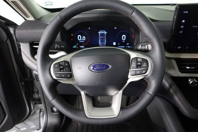 Certified 2025 Ford Explorer Active w/ Active Comfort Package AWD/4WD image 37