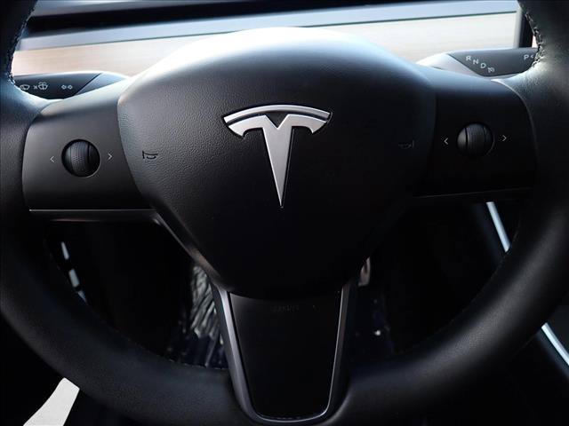 Used 2020 Tesla Model Y Long Range AWD/4WD image 14