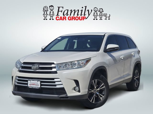 Used 2019 Toyota Highlander Plus FWD image 1