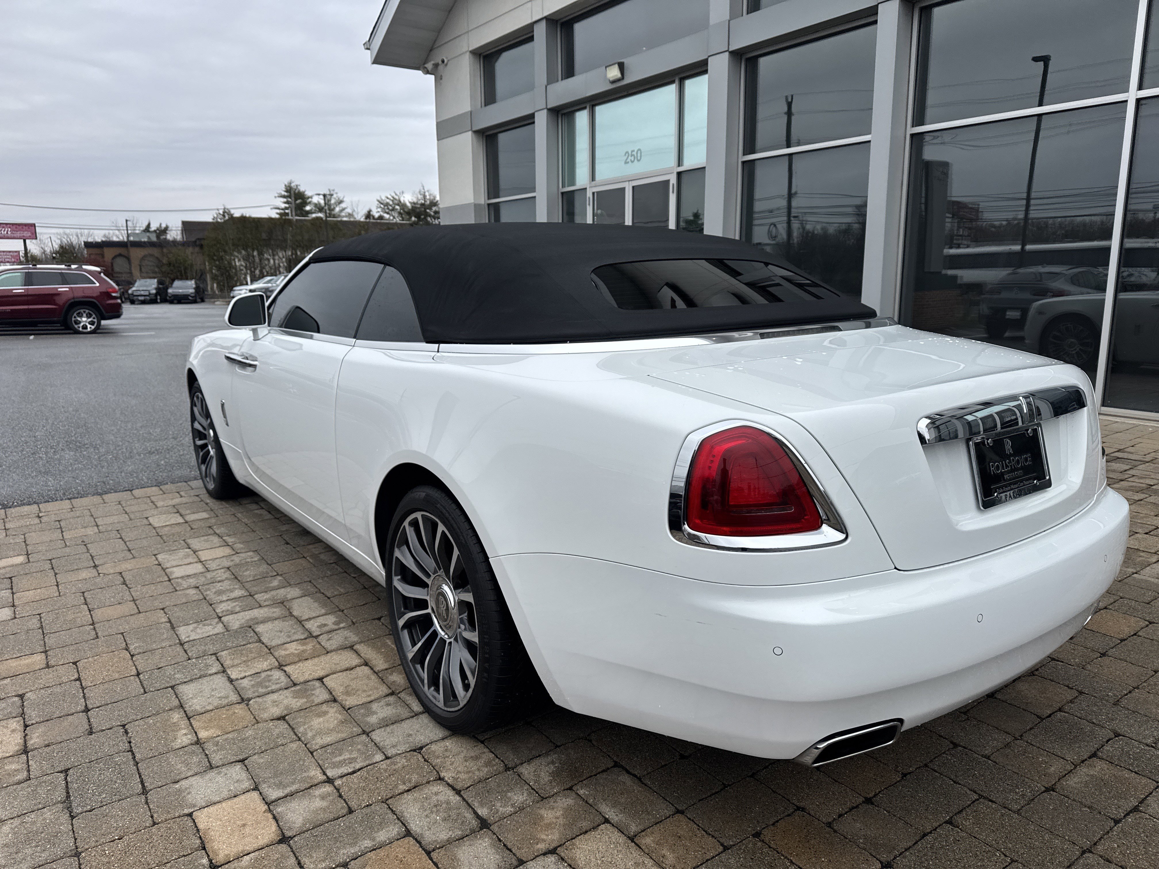 Certified 2021 Rolls-Royce Dawn image 49