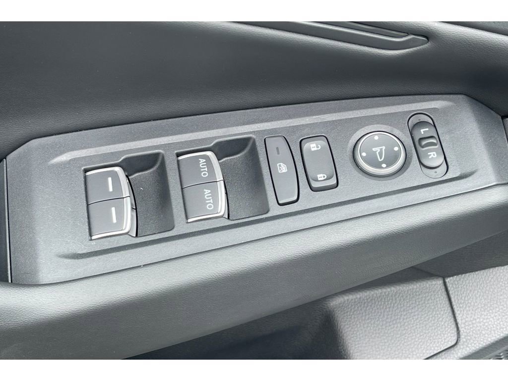 Certified 2025 Honda Accord SE image 12