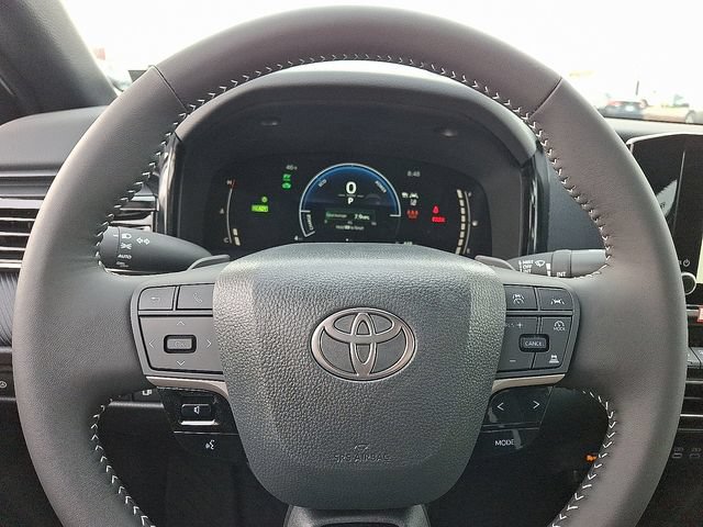 New 2026 Toyota Camry SE FWD image 21