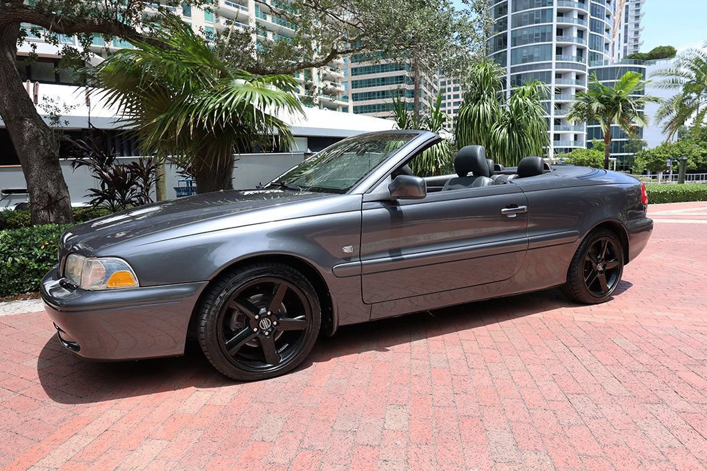 Used 2004 Volvo C70 HT FWD image 16
