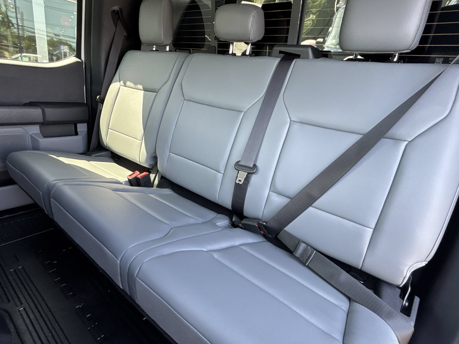 New 2026 Ford F550 4x4 Supercab Super Duty image 23