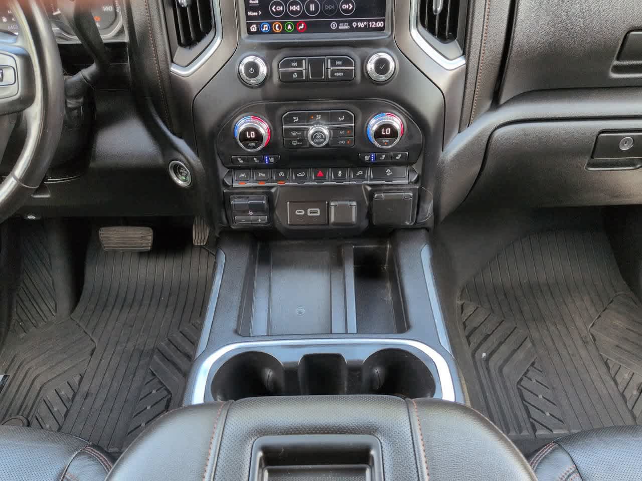 Used 2020 GMC Sierra 1500 AT4 w/ AT4 Premium Package AWD/4WD image 18