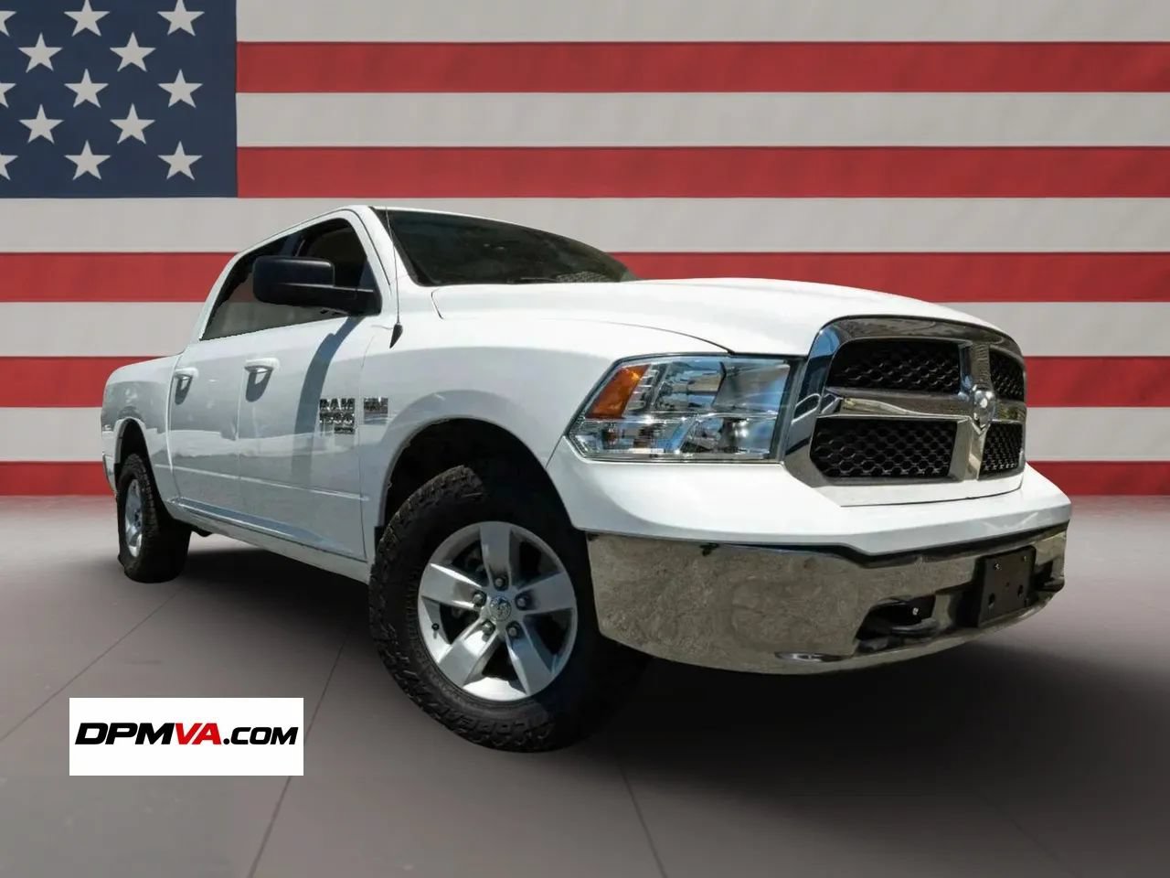 Used 2019 RAM 1500 Classic SLT w/ Protection Group AWD/4WD image 1