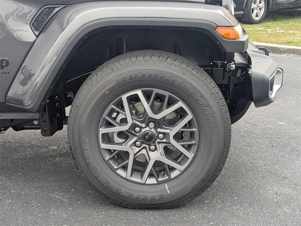 New 2026 Jeep Wrangler Sahara w/ Technology Group image 11