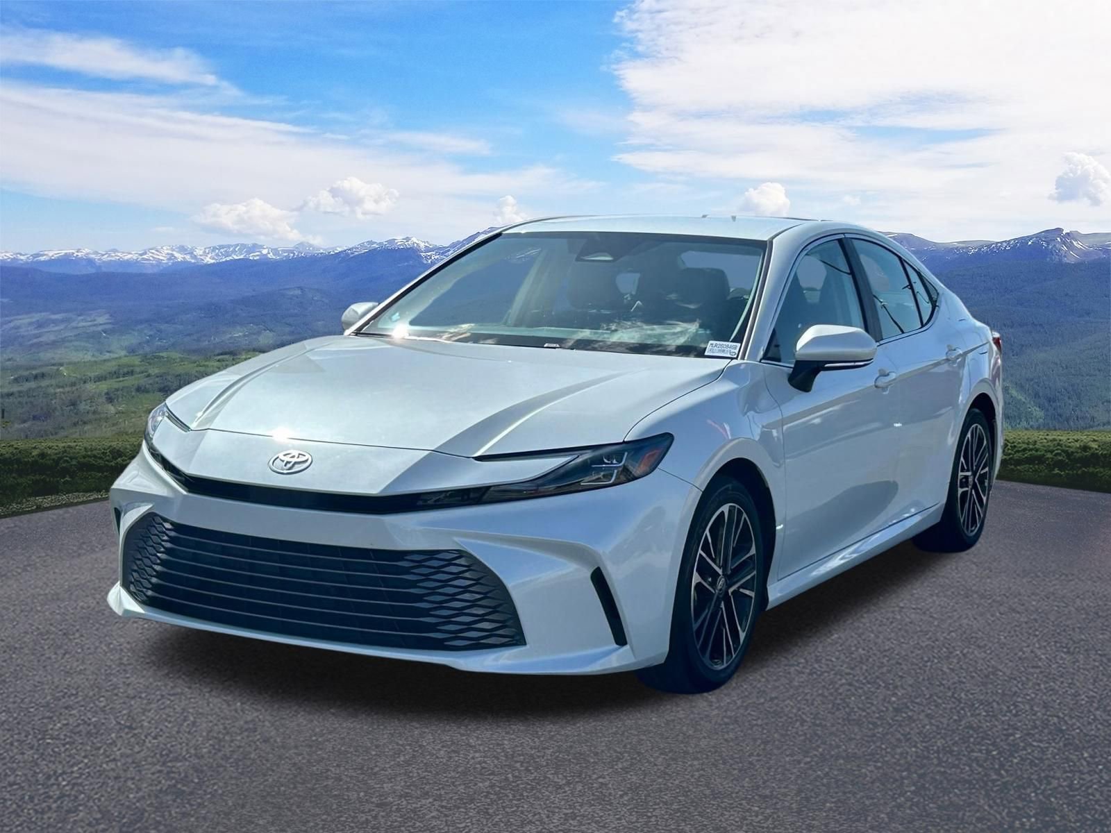 Used 2025 Toyota Camry XLE