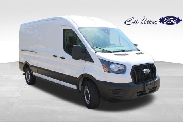 Used 2025 Ford Transit 250 148 Medium Roof RWD image 3