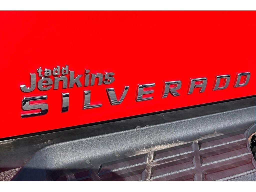 Used 2011 Chevrolet Silverado 2500 LT AWD/4WD image 32