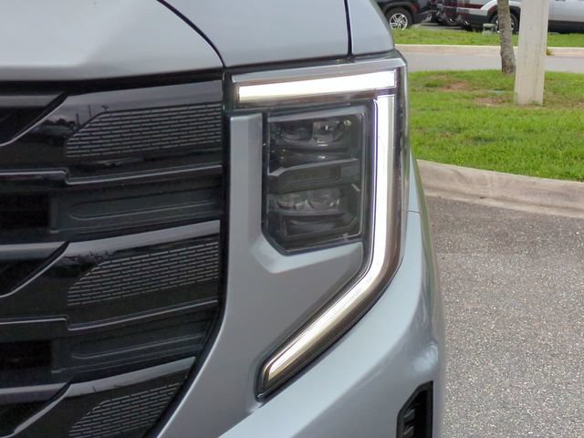 Used 2023 GMC Sierra 1500 Elevation RWD image 10