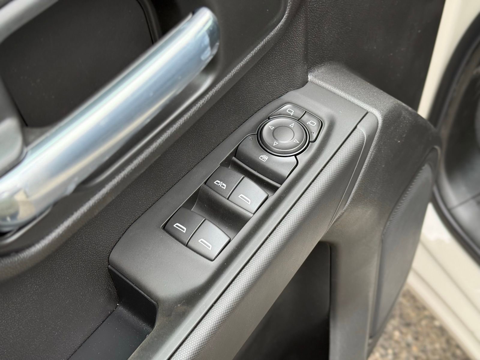 New 2026 Chevrolet Silverado 1500 Custom Trail Boss image 17