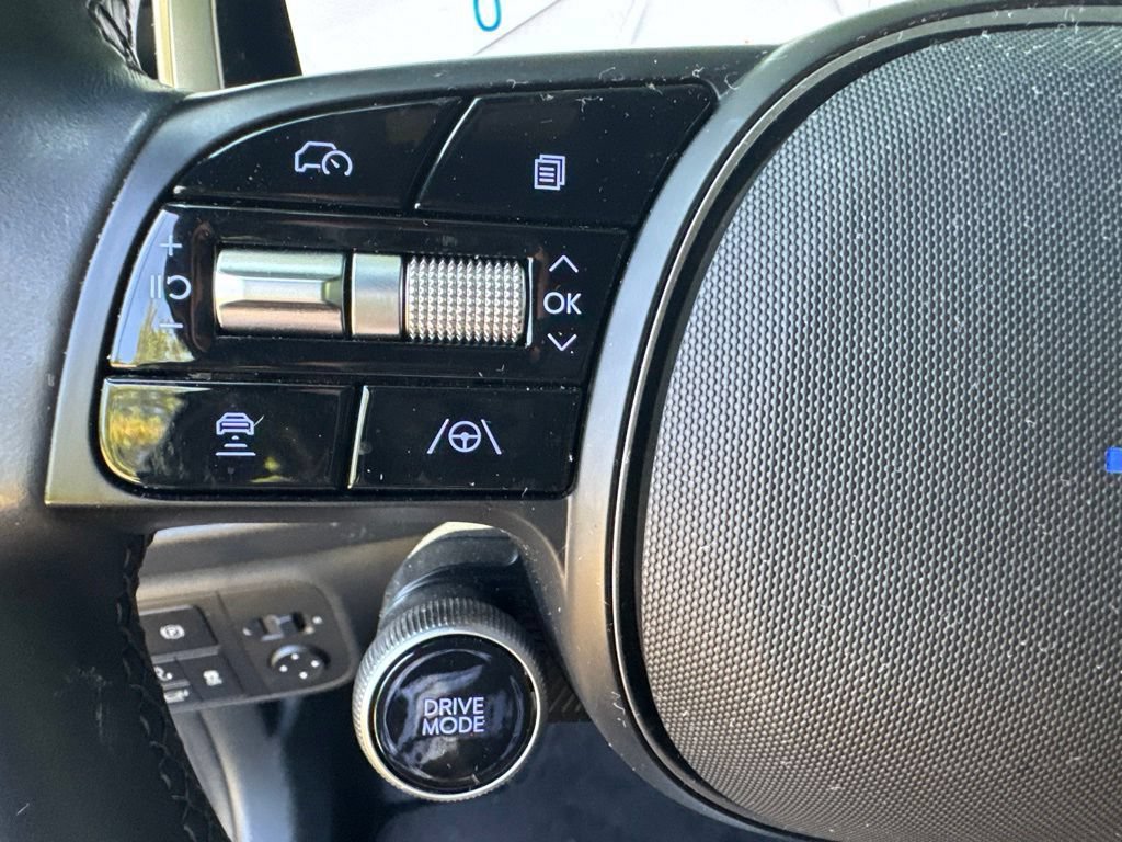 Used 2024 Hyundai Ioniq 6 SEL AWD/4WD image 9