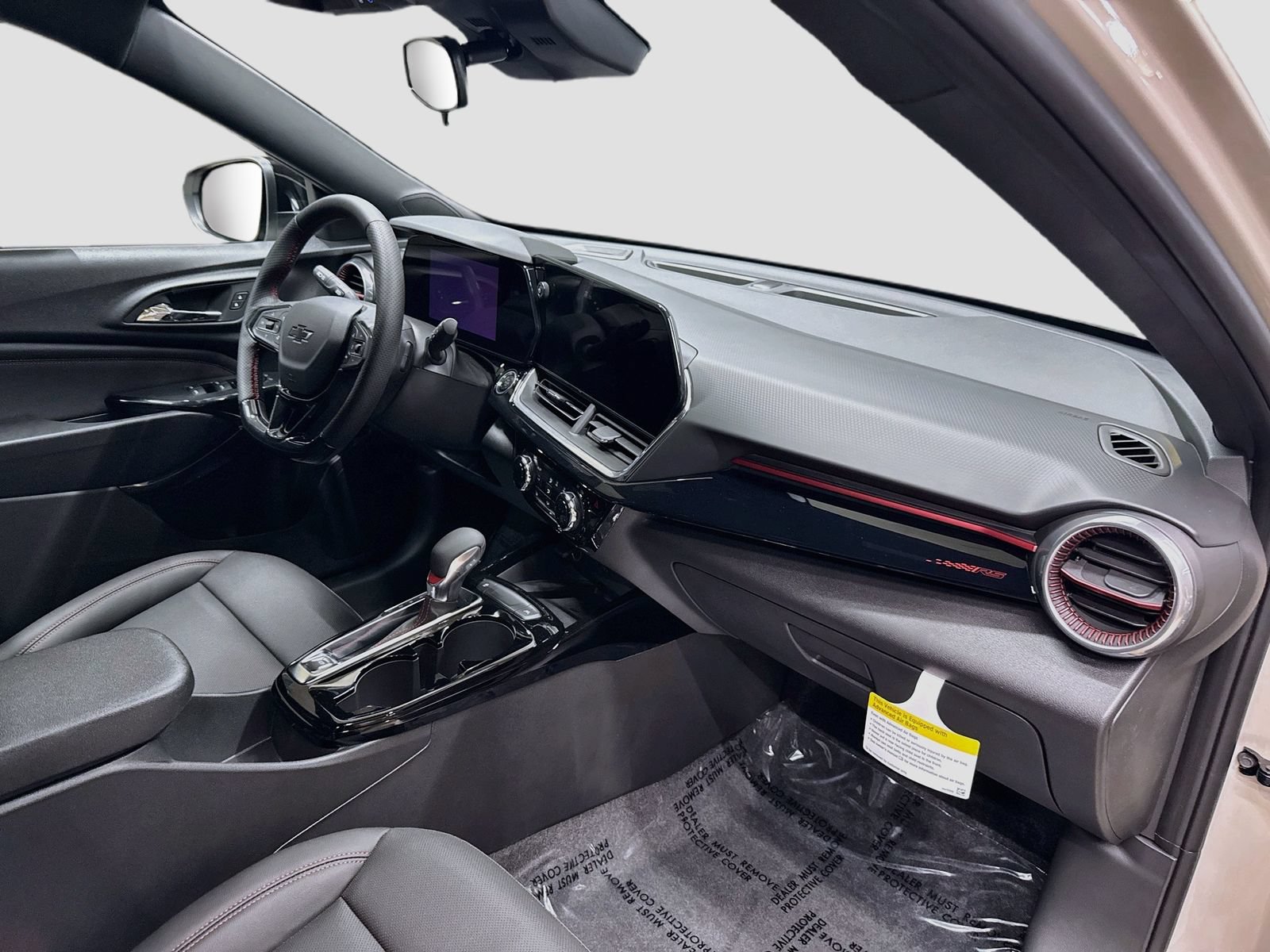 New 2026 Chevrolet Trax RS w/ Sunroof Package FWD image 32