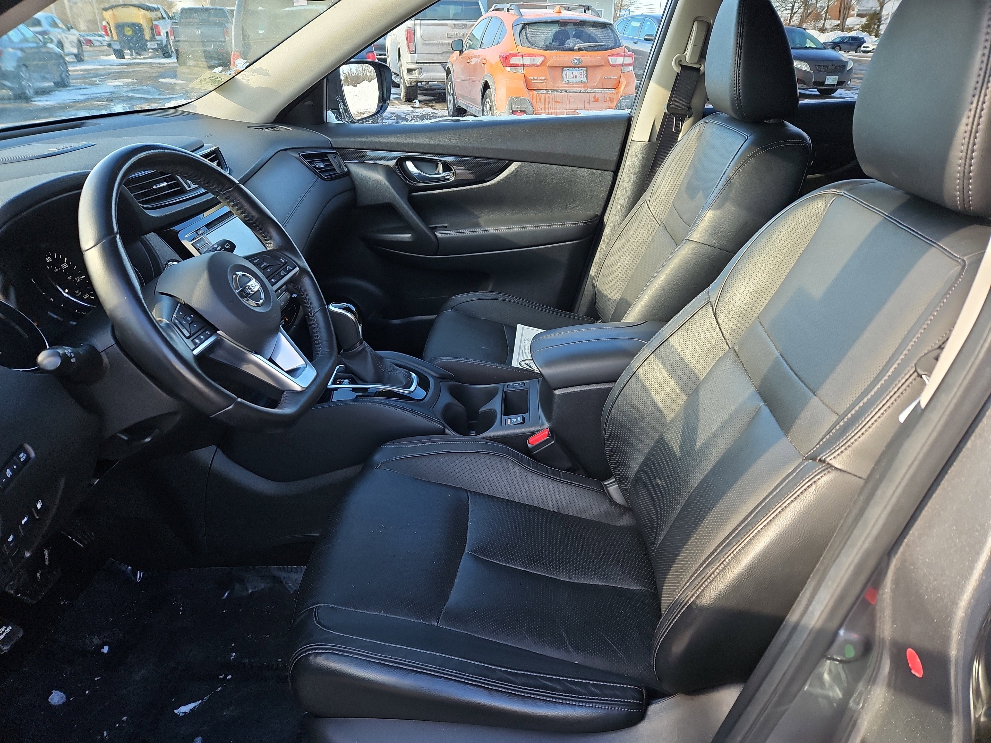 Used 2018 Nissan Rogue SL image 17