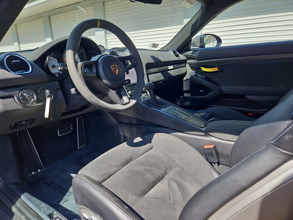 Certified 2023 Porsche 718 Cayman GT4 RS RWD image 4