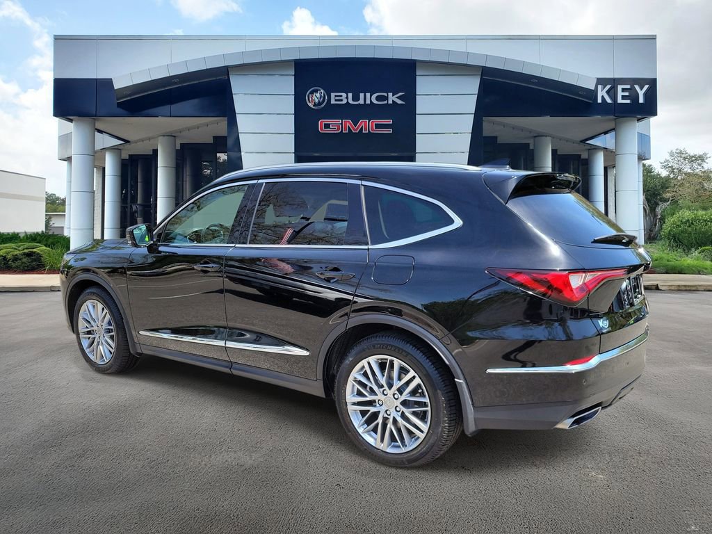 Used 2023 Acura MDX SH-AWD w/ Advance Package image 3