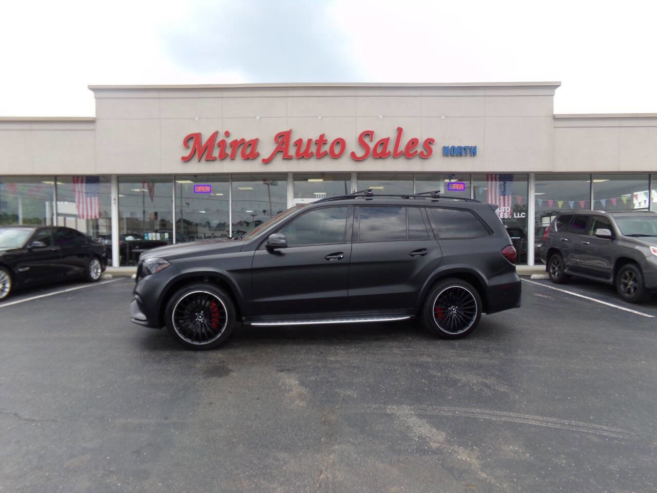 Used 2018 Mercedes-Benz GLS 63 AMG 4MATIC w/ AMG Night Styling Package image 1