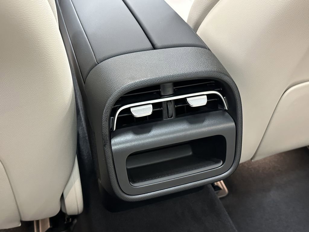 New 2026 Mercedes-Benz E 350 Sedan image 23