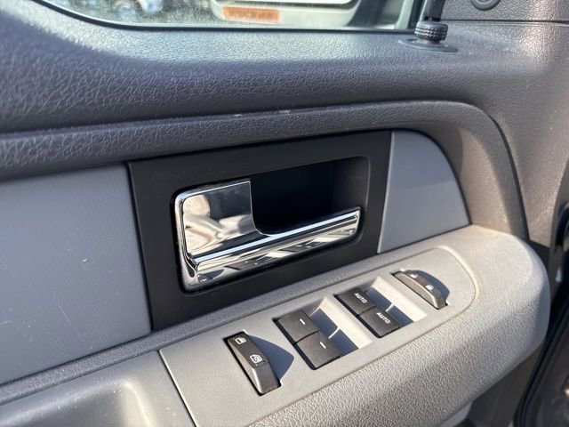 Used 2013 Ford F150 XLT w/ Luxury Equipment Group image 20