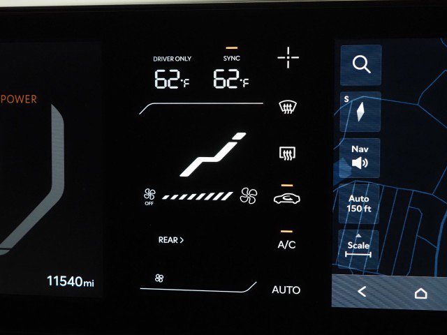 Used 2024 Kia EV9 Land image 25
