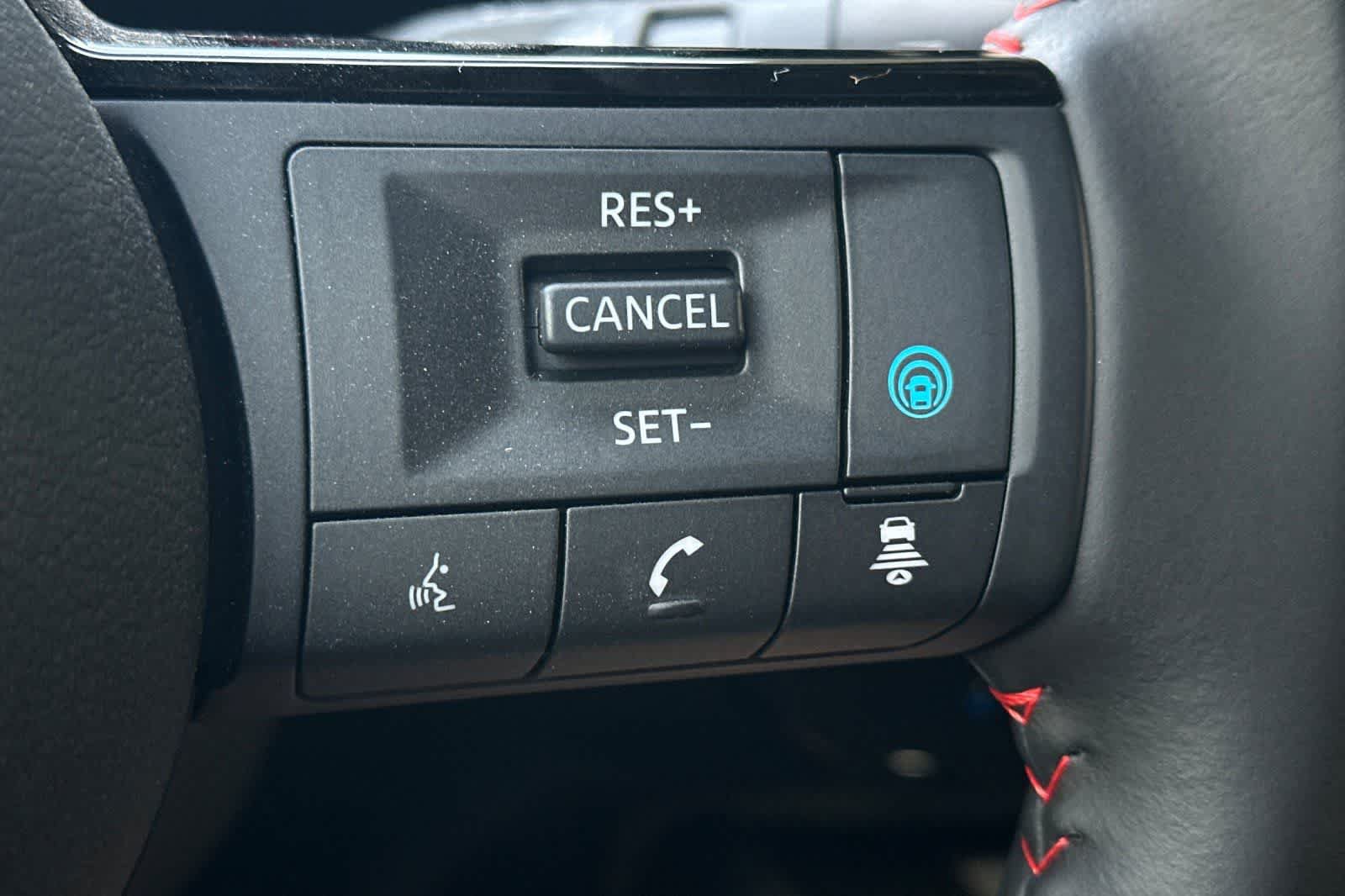 New 2026 Nissan Kicks SR w/ Illumination Package FWD image 27