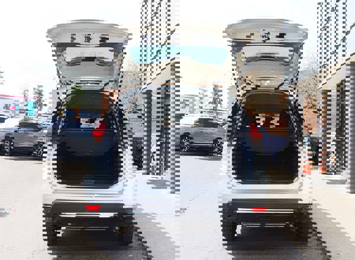 Used 2019 Nissan Rogue S image 22