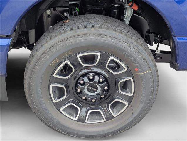 New 2026 Ford F250 Platinum image 9