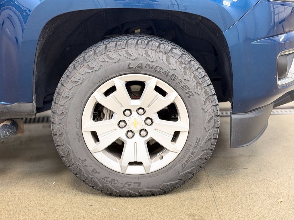 Used 2020 Chevrolet Colorado LT w/ LT Convenience Package AWD/4WD image 4