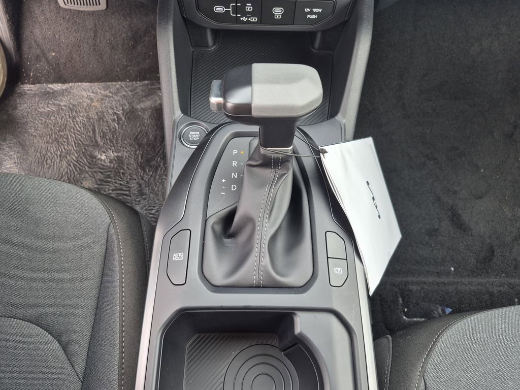 New 2026 Kia K4 LXS image 9