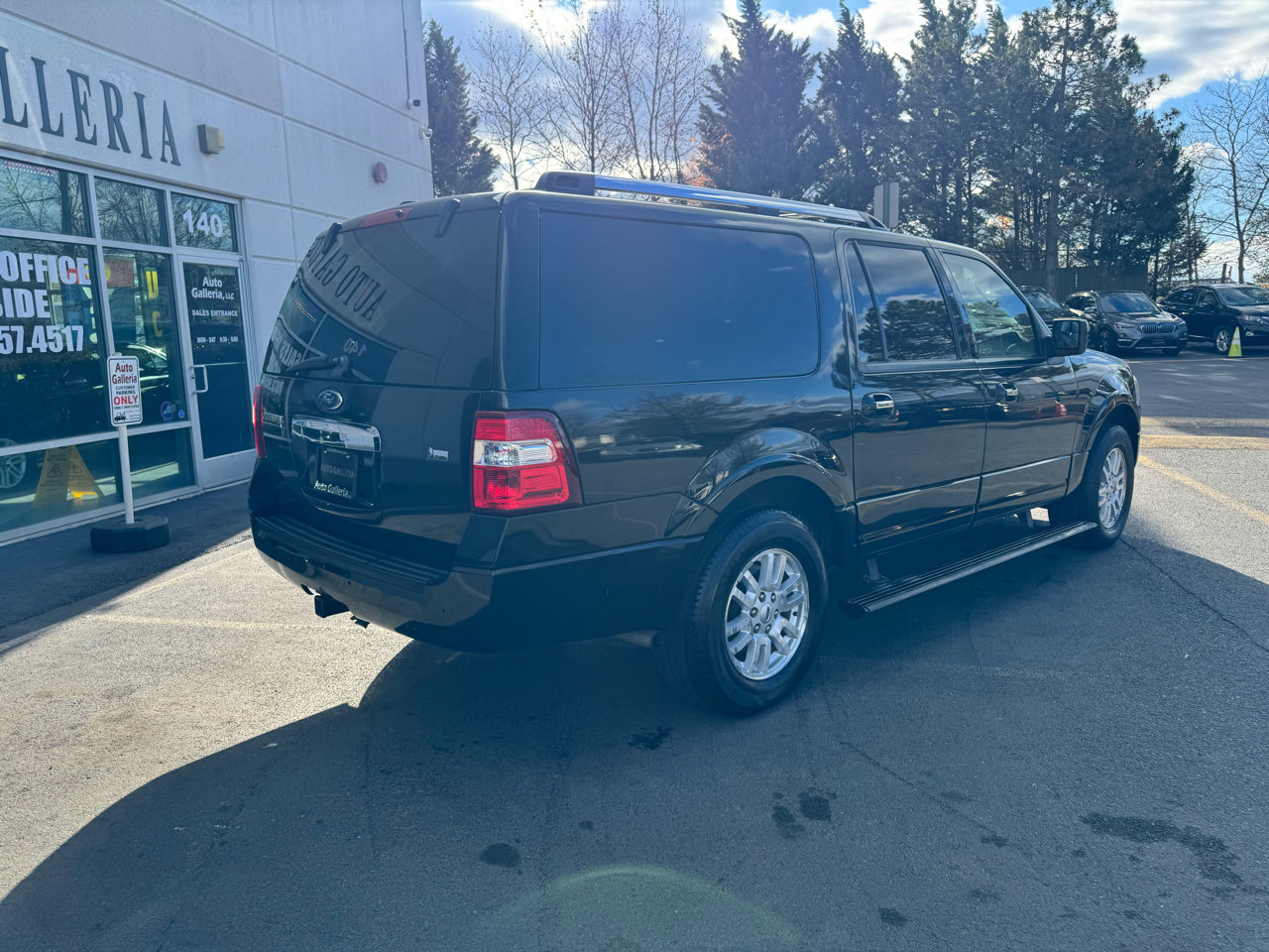 Used 2013 Ford Expedition EL Limited image 4