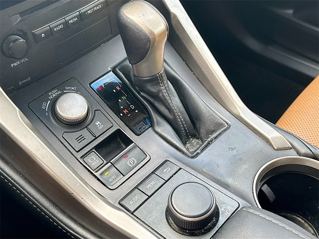 Used 2016 Lexus NX 200t FWD image 17