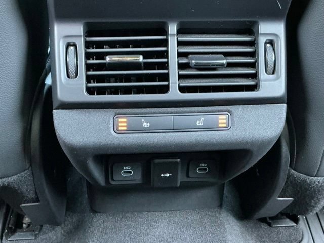 Used 2024 Land Rover Range Rover Evoque Dynamic SE AWD/4WD image 18