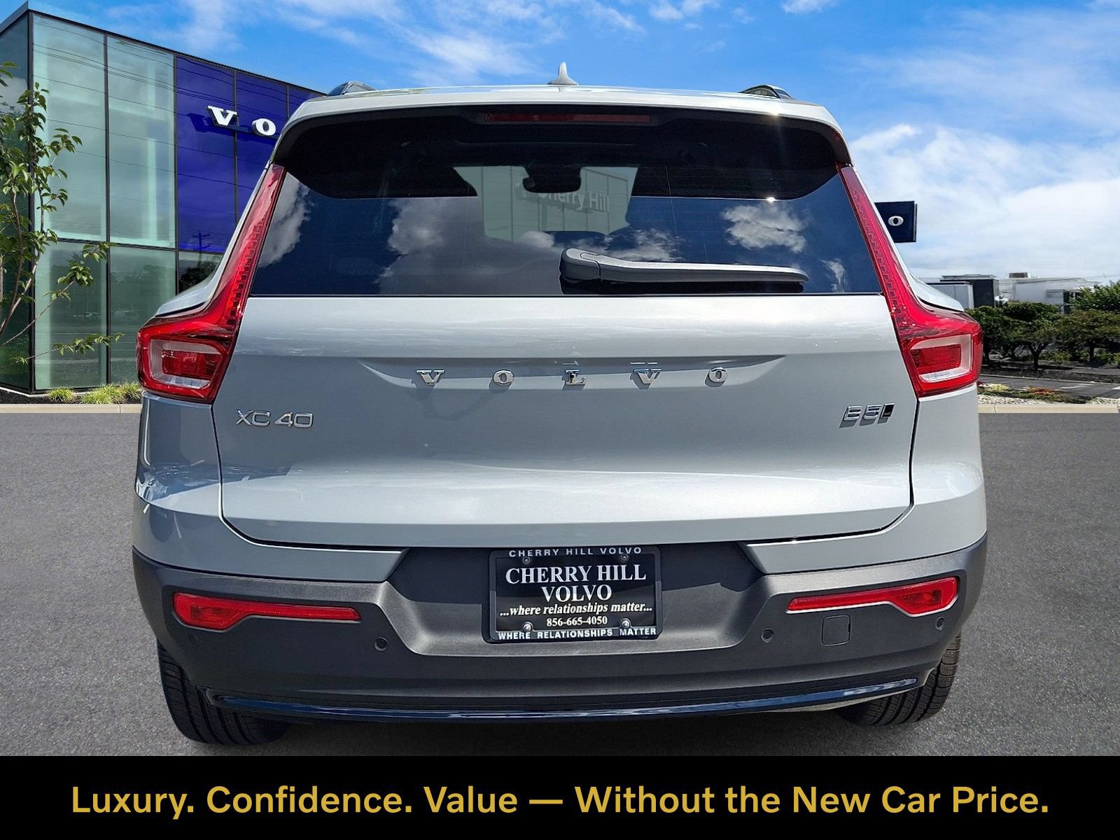 Certified 2026 Volvo XC40 B5 Core w/ Protection Package Premier AWD/4WD image 6