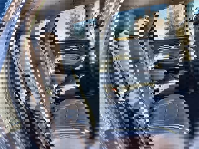 Used 2019 Buick Enclave Essence image 14