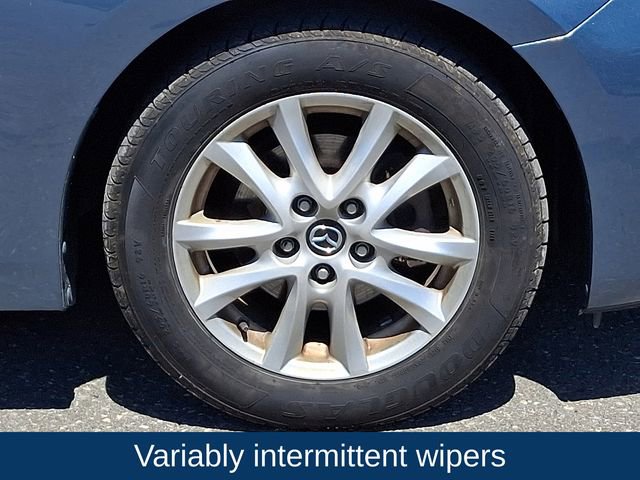 Used 2015 MAZDA MAZDA3 i Touring w/ Technology Package FWD image 27