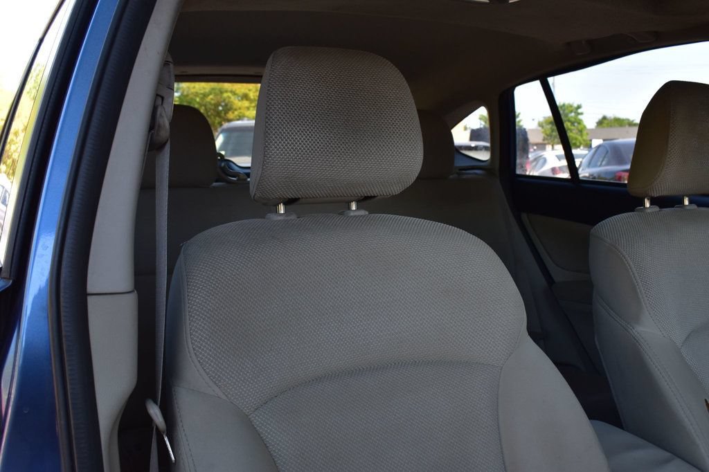 Used 2015 Subaru Crosstrek 2.0i Premium w/ Moonroof Package AWD/4WD image 15