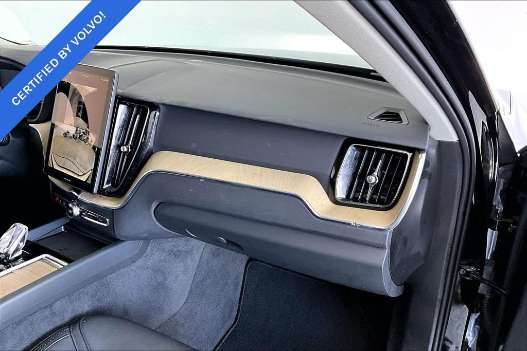 Certified 2026 Volvo XC60 B5 Plus AWD/4WD image 19
