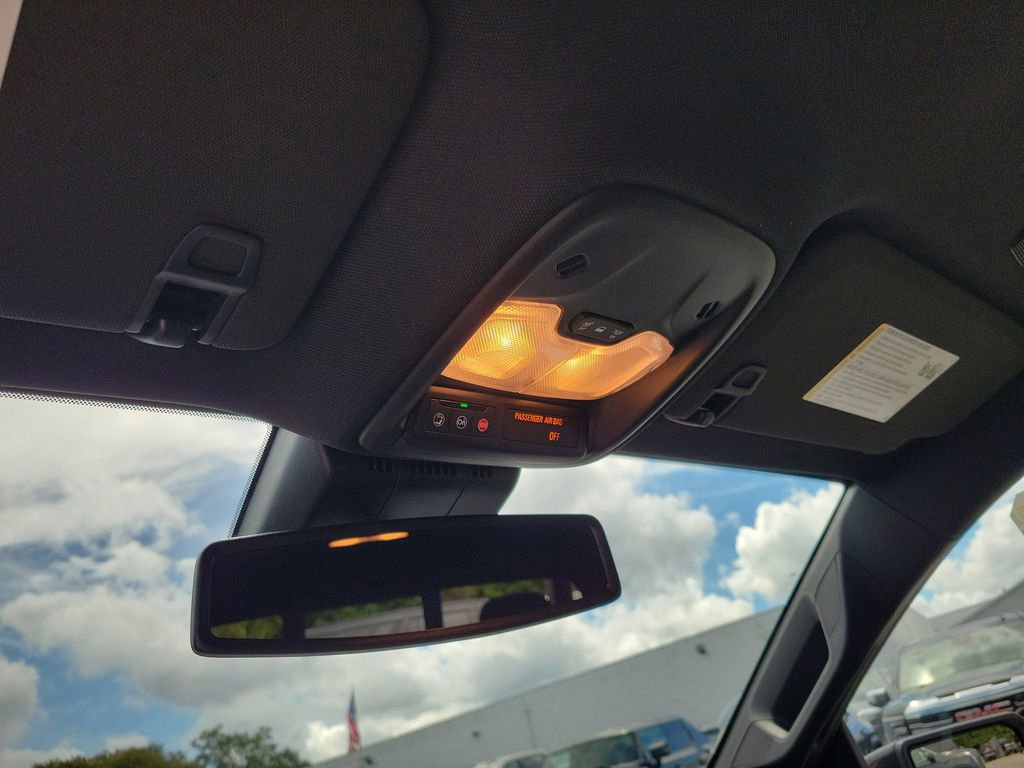 New 2025 GMC Canyon AT4 w/ Nightfall Edition image 26