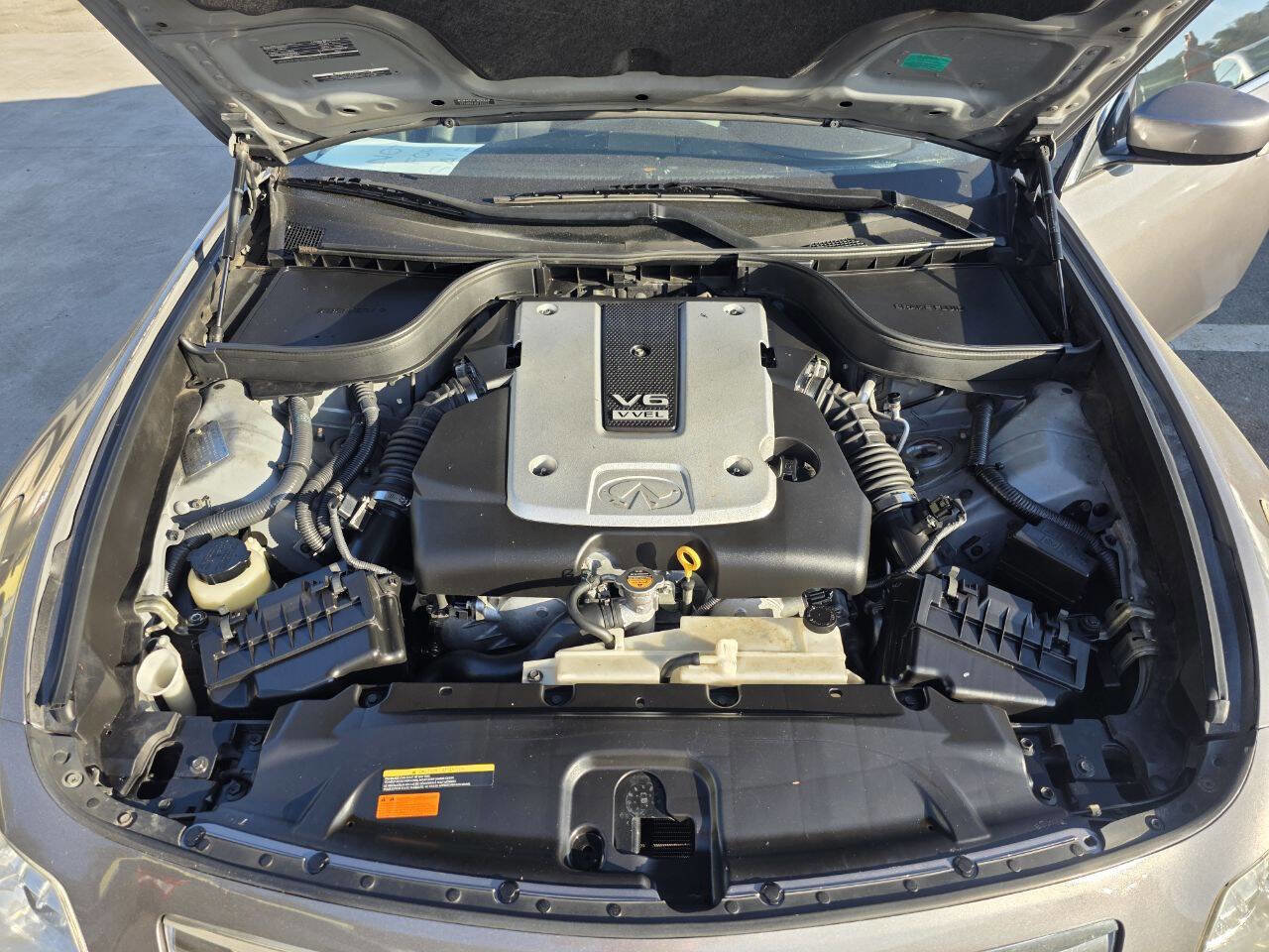 Used 2009 INFINITI G37 Journey w/ Premium Pkg RWD image 12