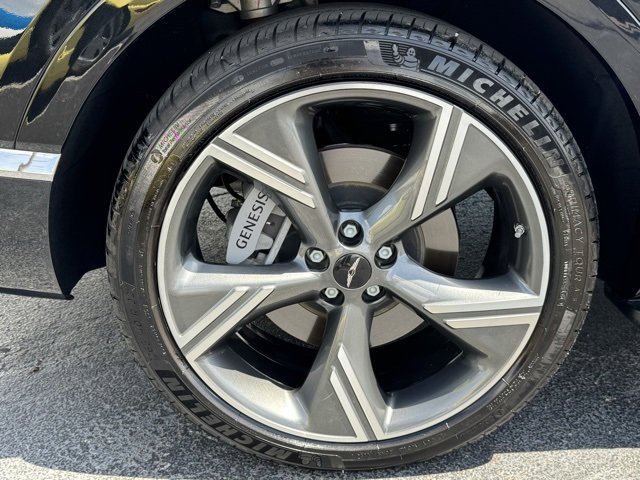 Used 2025 Genesis GV80 3.5T Prestige image 6