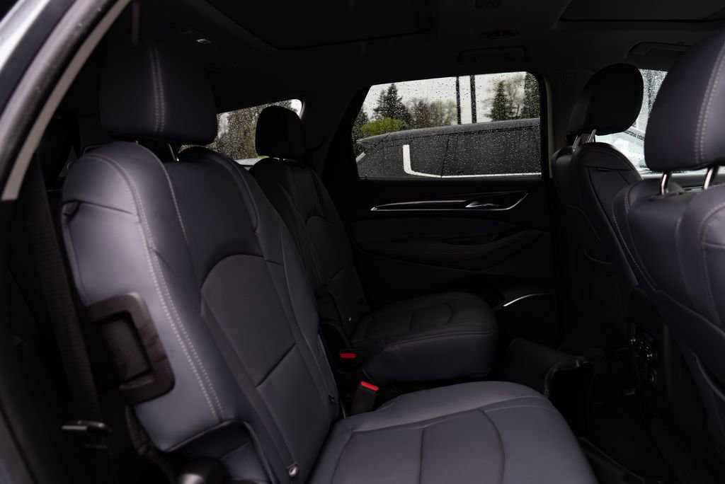 Used 2020 Buick Enclave Premium w/ Sun and Sites Package AWD/4WD image 24