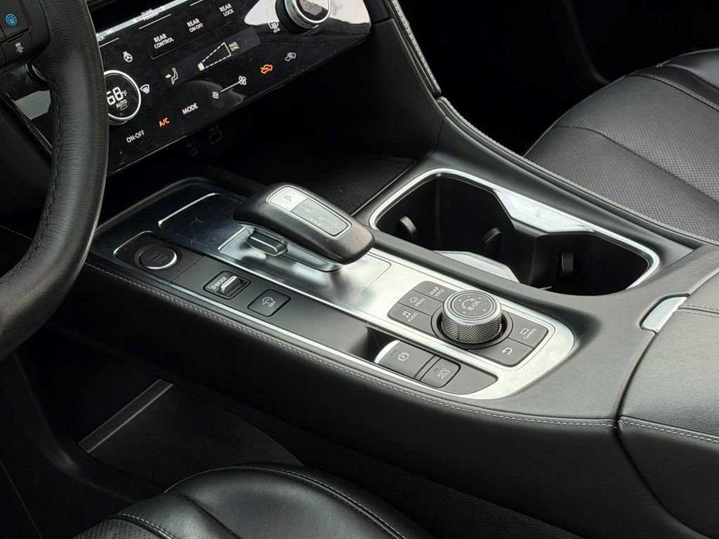 Used 2022 INFINITI QX60 Luxe w/ Performance Audio Package image 32