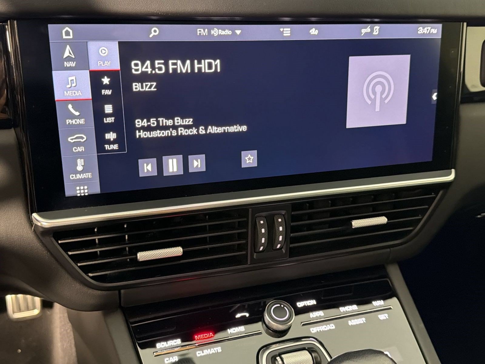 Certified 2020 Porsche Cayenne Turbo AWD/4WD image 21