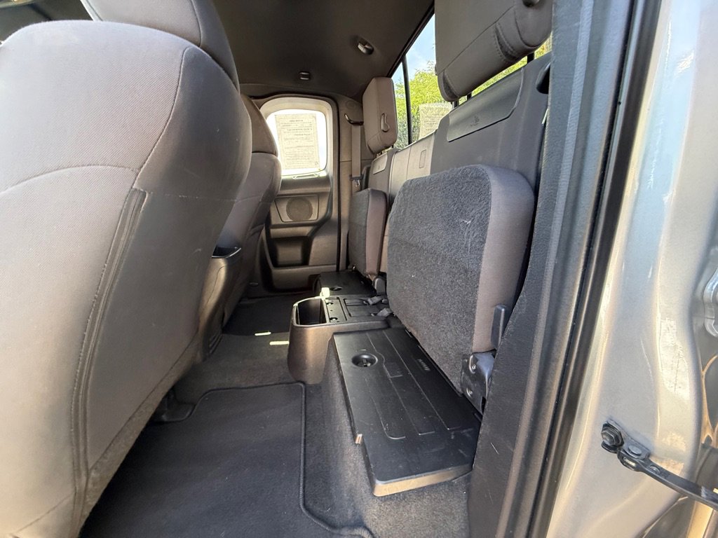 Used 2016 Toyota Tacoma TRD Sport w/ Towing Package RWD image 15