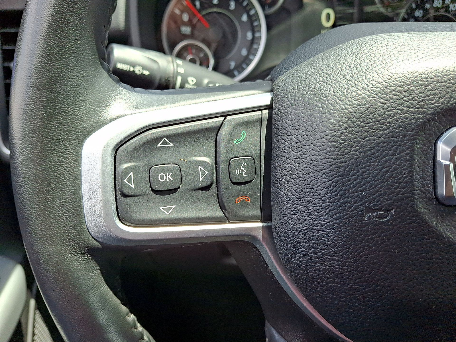 Used 2023 RAM 1500 Big Horn AWD/4WD image 17