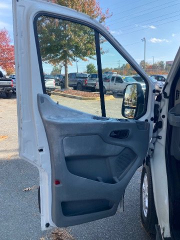 Used 2016 Ford Transit 350 XL image 19